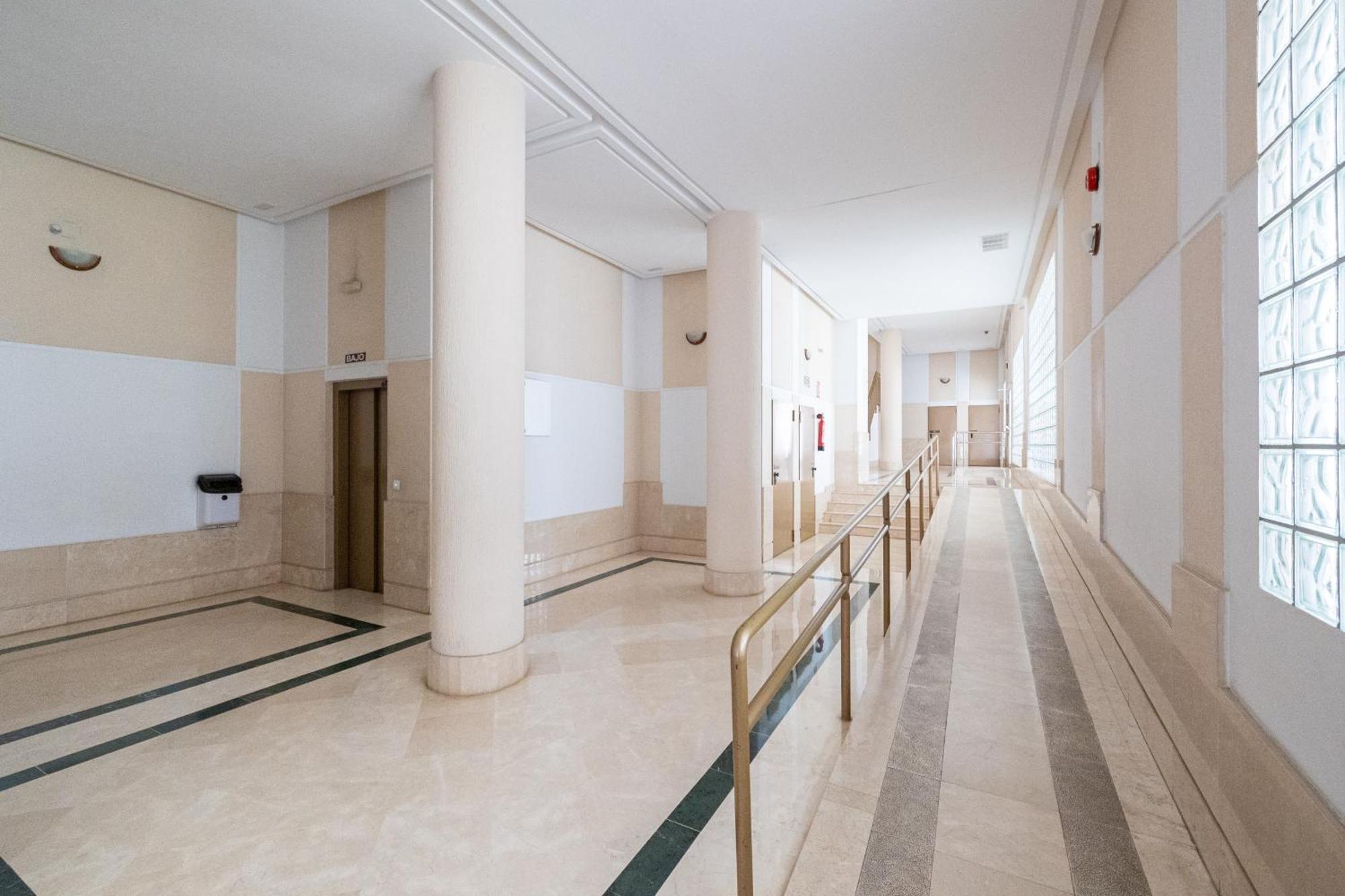 Apartamento H2m Teatinos Pool & Terrace