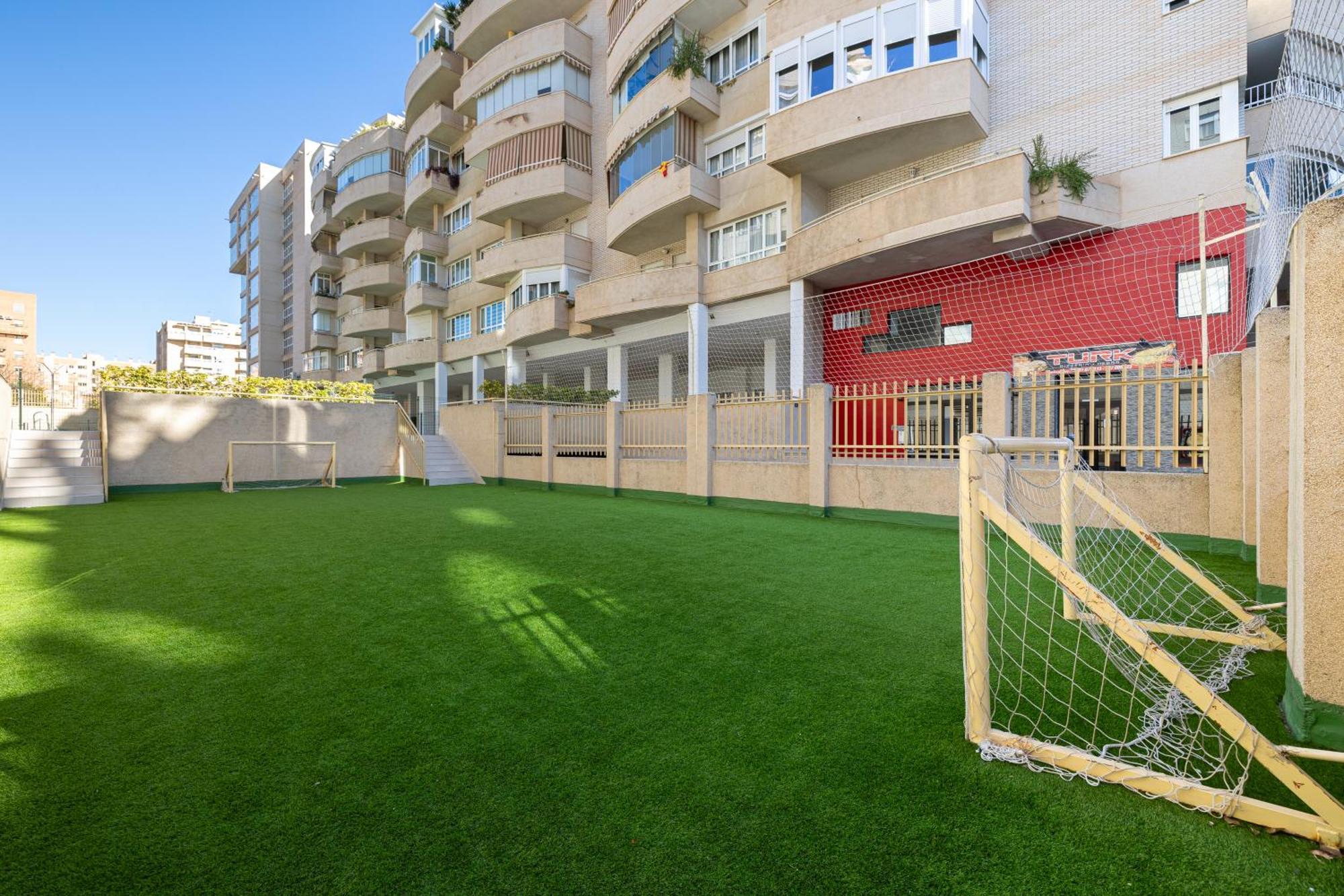 Apartamento H2m Teatinos Pool & Terrace